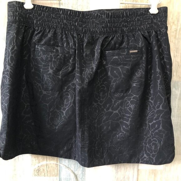 Orvis Embossed Activewear Skort - Picture 5 of 13